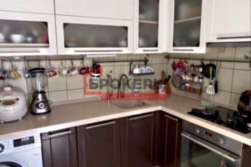 3-к квартира, 80 м², 3/6 эт.