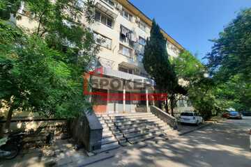 Комната, (всего 10 ком.), 15,4 м², 4/5 эт.
