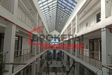 Помещение своб.назн., 142,5 м², 4/4 эт.
