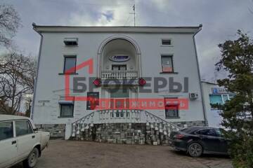 Помещение своб.назн., 250 м², 1/2 эт.
