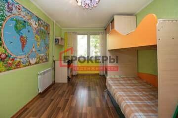 2-к квартира, 50 м², 1/5 эт.