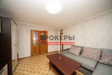 2-к квартира, 70 м², 5/5 эт.