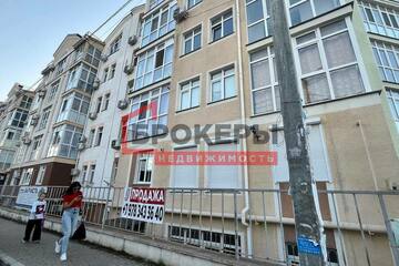 Помещение своб.назн., 93,8 м²
