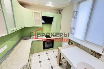 2-к квартира, 43,6 м², 1/5 эт.