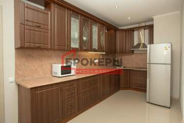 2-к квартира, 94 м², 2/7 эт.