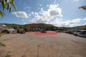 Комм.земельный участок, 700 м²