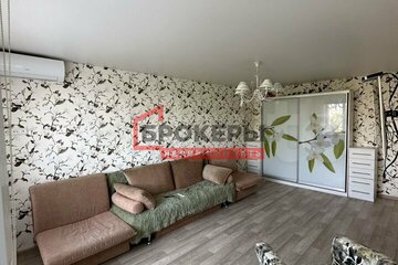 2-к квартира, 54,2 м², 3/5 эт.