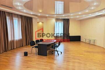 Помещение своб.назн., 130,1 м²