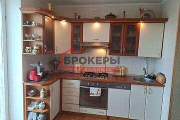 2-к квартира, 52 м², 4/5 эт.