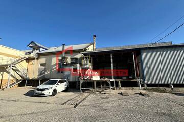 Отдельно стоящее здание, 948 м²