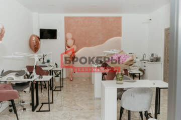 Помещение своб.назн., 106 м², 1/5 эт.