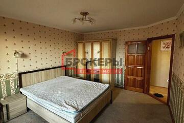 2-к квартира, 54 м², 4/5 эт.