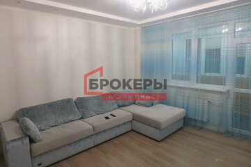 2-к квартира, 60 м², 8/10 эт.