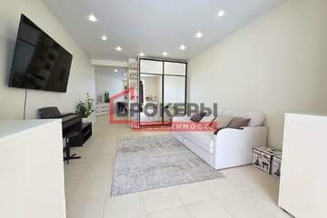 1-к квартира, 50 м², 5/5 эт.