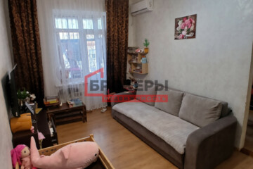2-к квартира, 39 м², 2/2 эт.
