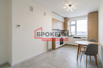1-к квартира, 56 м², 6/10 эт.