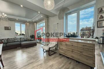 Дом, 223 м², 3 эт.