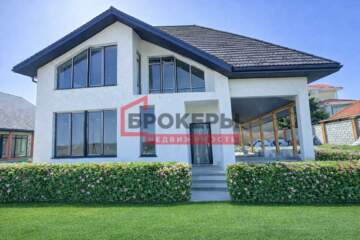 Дом, 226 м², 3 эт.