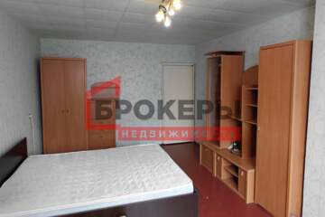 1-к квартира, 45 м², 4/9 эт.