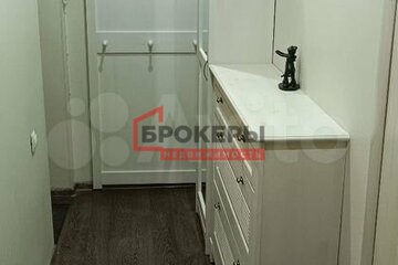 2-к квартира, 43 м², 3/5 эт.