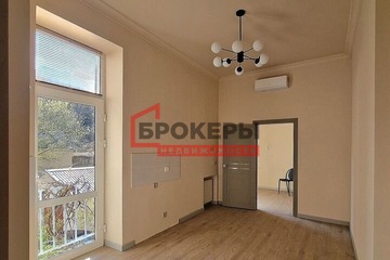 1-к квартира, 29,9 м², 2/3 эт.