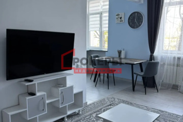 2-к квартира, 50,5 м², 2/3 эт.