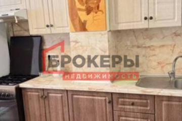 1-к квартира, 49,2 м², 1/5 эт.