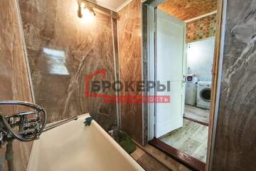 2-к квартира, 34 м², 1/1 эт.