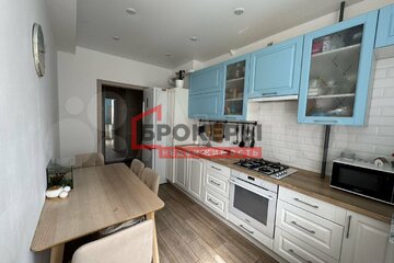 2-к квартира, 62 м², 3/5 эт.