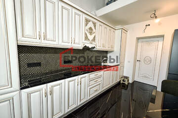 3-к квартира, 128,8 м², 8/8 эт.