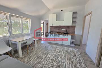 2-к квартира, 52 м², 2/2 эт.