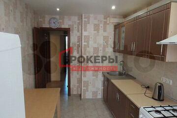 3-к квартира, 75,5 м², 2/10 эт.