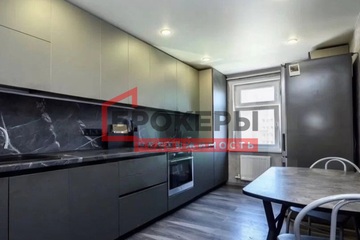 3-к квартира, 73 м², 8/10 эт.