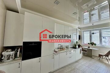 1-к квартира, 52 м², 9/17 эт.