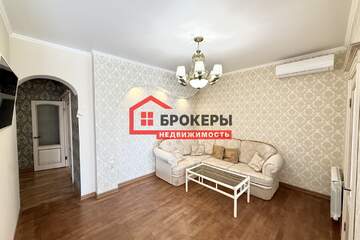 2-к квартира, 62 м², 2/3 эт.