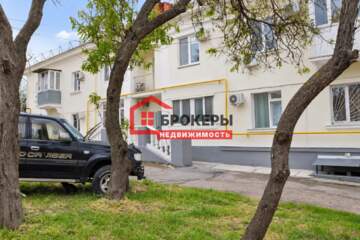 Комната, (всего 6 ком.), 140 м², 1/3 эт.