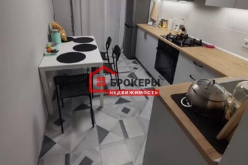 2-к квартира, 65 м², 9/10 эт.