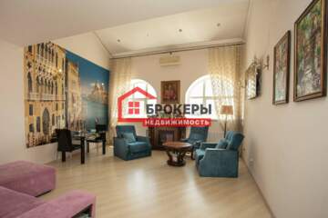 3-к квартира, 130 м², 8/8 эт.