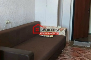 Доля в квартире, 10 м², 5/5 эт.