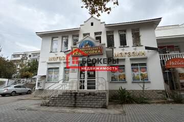 Помещение своб.назн., 158 м², 1/2 эт.
