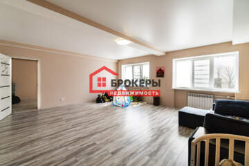 4-к квартира, 149,7 м², 2/5 эт.