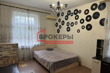 1-к квартира, 38,3 м², 1/3 эт.