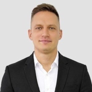 Михаил Непомнящий